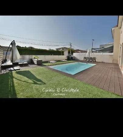 度假居 Maison Avec Piscine *
